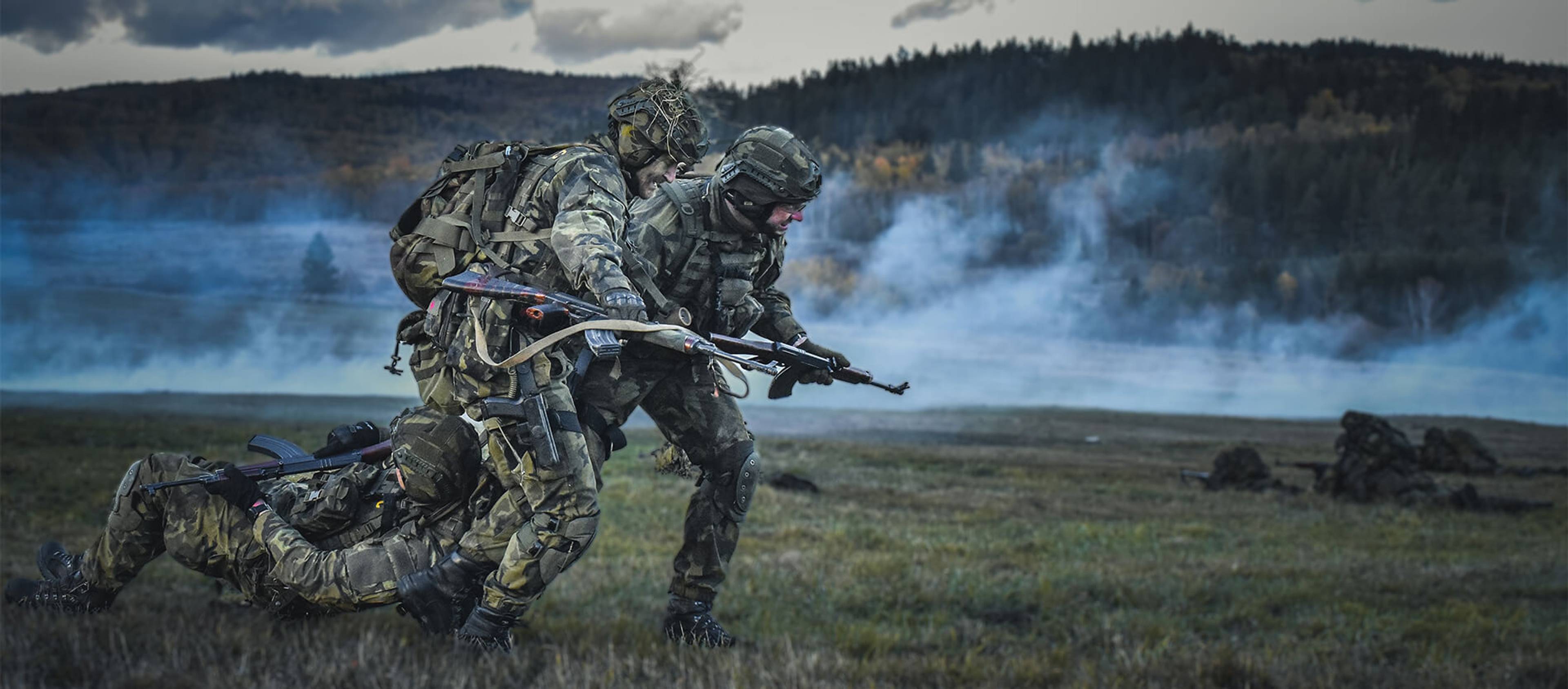 acr-motive-1900x835-az-006.jpg