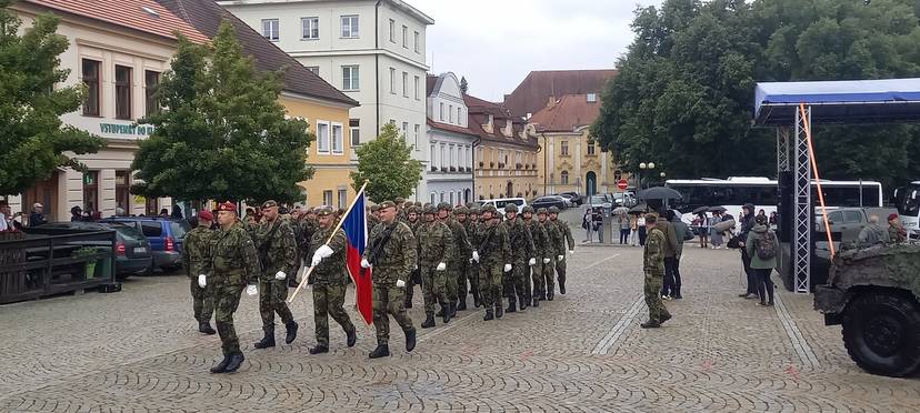 prisaha-vlajka-lepsi.jpg