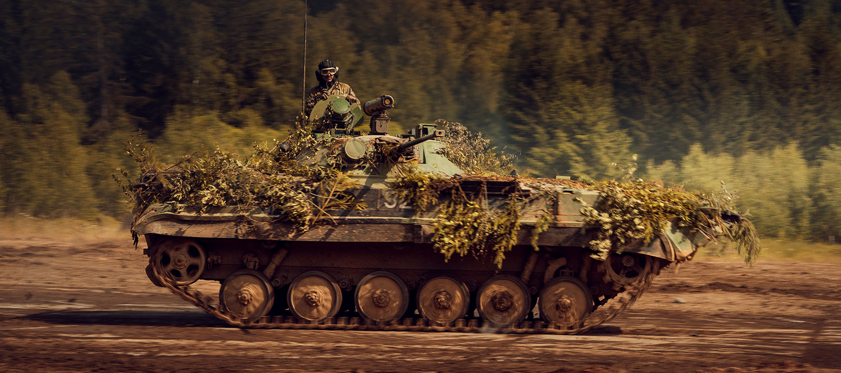 acr-tankista-0002-1646x730.jpg