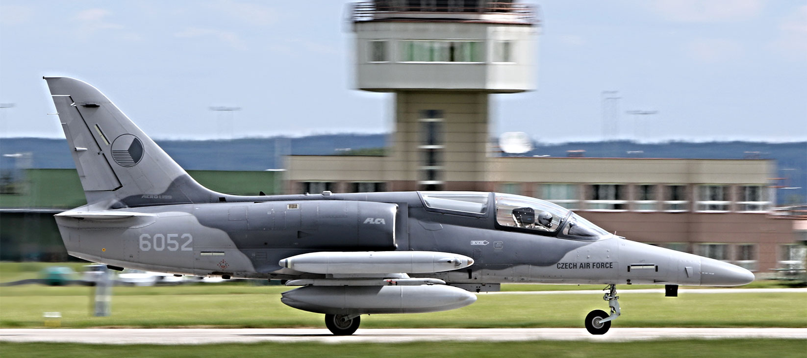 acr-pilot-l-159-1646x730.jpg